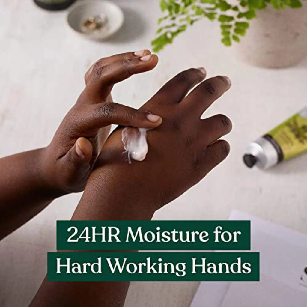 The Body Shop Hemp Hand Protector – Protecting  Hydrating Care for Ultra Dry Hands – 3.3 oz