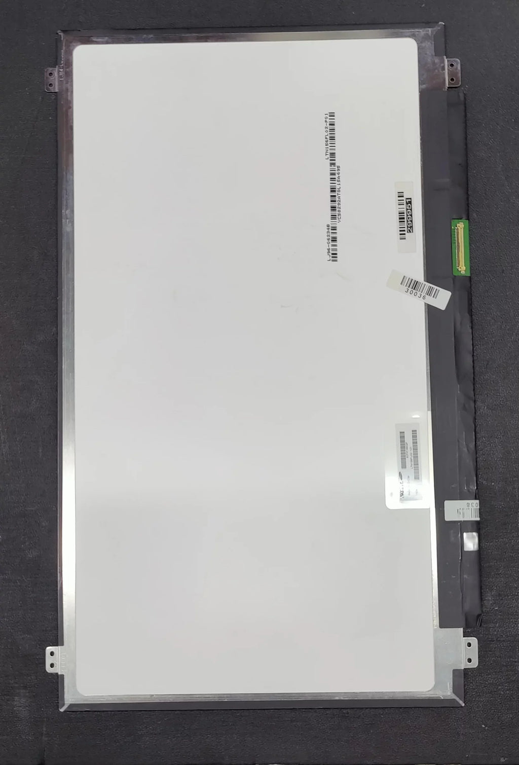 Restored  15.6-inch Display Panel For P750ZM Gaming Notebook (Refurbished - Like New)